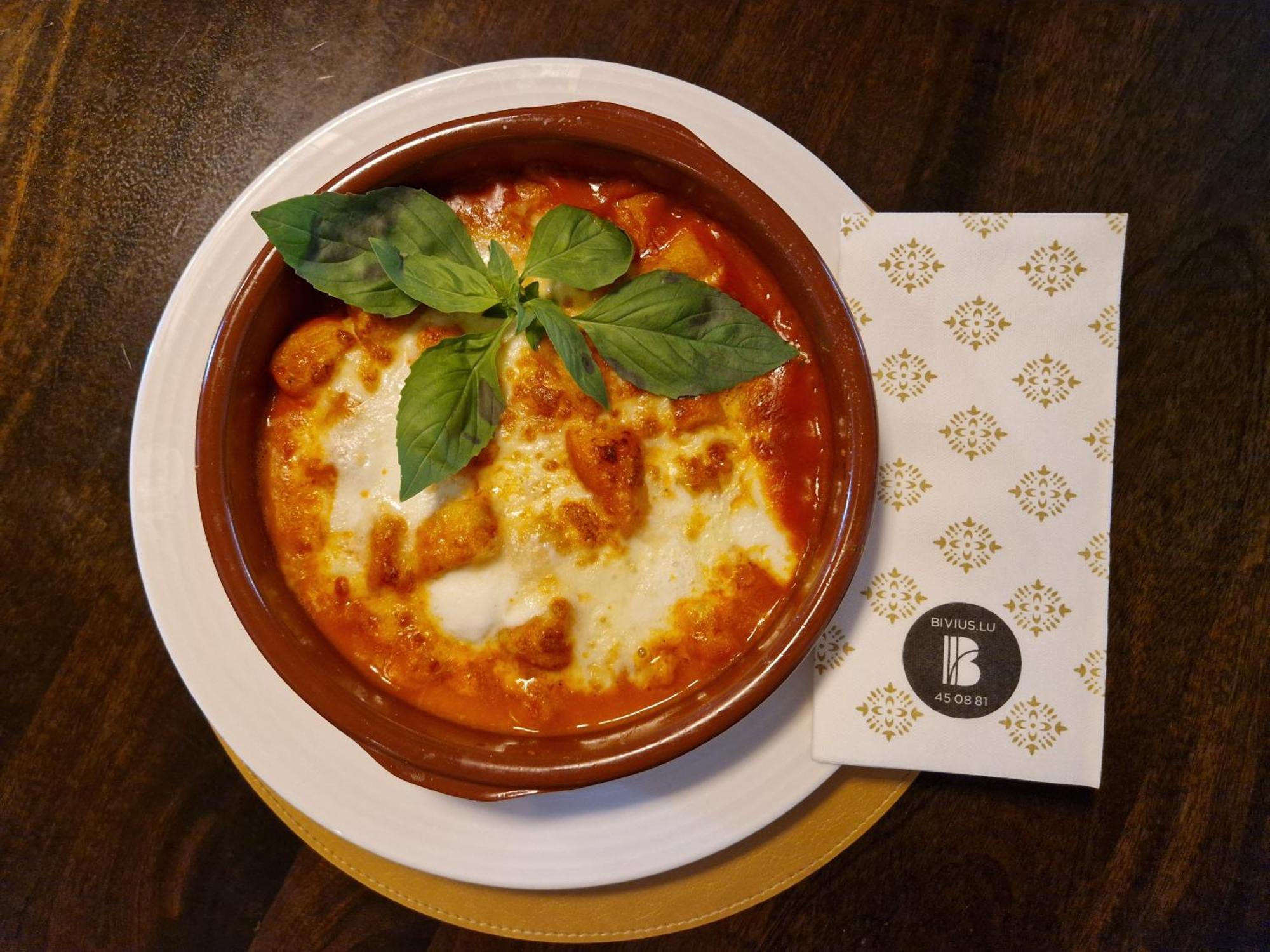 Bivius Hotel Restaurant Luxembourg ชตราสเซน ภายนอก รูปภาพ